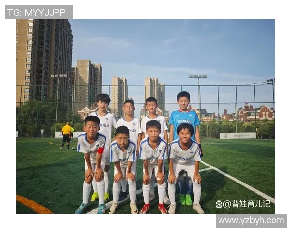 个性张扬的足球明星是谁他如何在绿茵场上展现独特魅力与风采